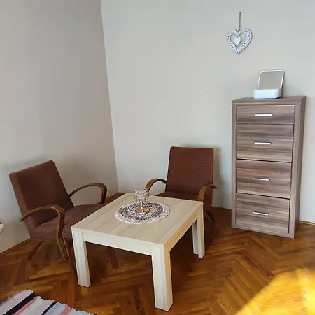 Fast In The Centrum Apartment *