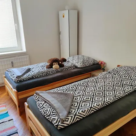 Apartment Fast In The Centrum Levice